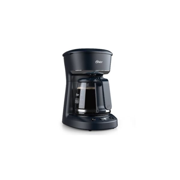 Cafetera programable Oster de 12 tazas con auto apagado BVSTDCP12B